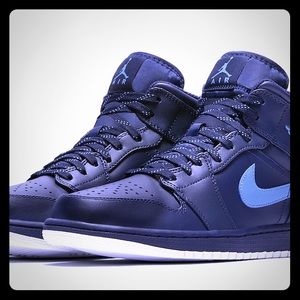 Jordan 1 mid